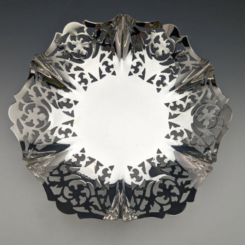 1936年 英国ヴィンテージ 純銀(925シルバー) ピアス装飾 脚付きボウル 196g Viners