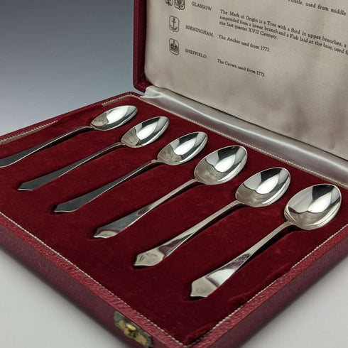 Juego de 6 cucharillas de té de plata de ley con sello múltiple, vintage británico de 1959, en su estuche original.