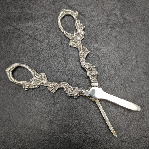 英国ヴィンテージ シルバープレート製 グレープシザー 葡萄彫刻 100g