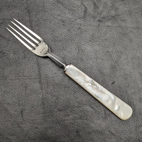 1915 年英國古董水果餐具套裝純銀刀片白珍珠貝殼手柄盒②