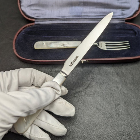 1915 年英國古董水果餐具套裝純銀刀片白珍珠貝殼手柄盒②