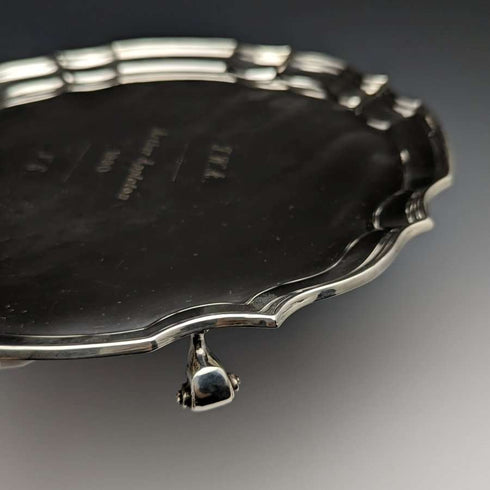 Bandeja para tarjetas de plata chapada antigua inglesa, diámetro 25,5 cm, 475 g