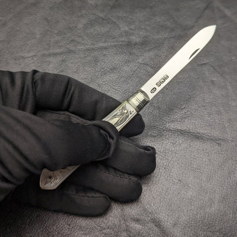 1902 年英國古董白色珍珠雕刻手柄純銀刀片折疊筆刀