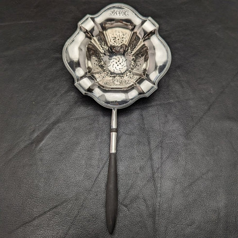 米国ヴィンテージ 純銀製ティーストレーナー 木製ハンドル