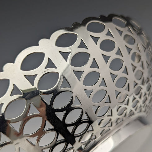 1911年 英国アンティーク 純銀製ボウル ピアス装飾 452g MAPPIN&WEBB