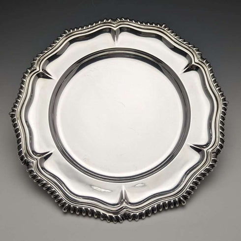British vintage silver plate dessert plate pair diameter 21cm