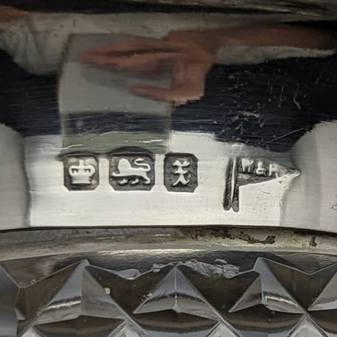 1915 年英國仿古切割玻璃大花瓶,純銀裝飾 Walker&Hall