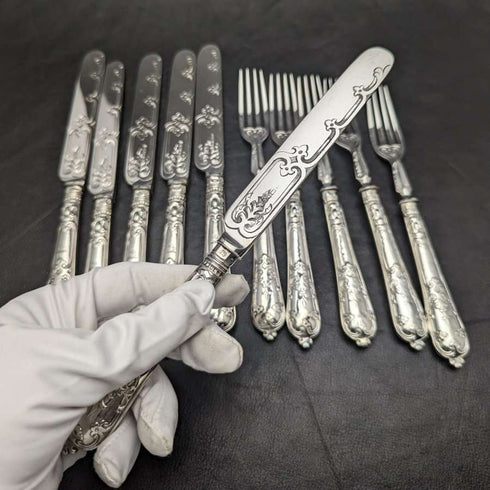 1879 年左右英國古董純銀手柄餐具套裝,木盒裝