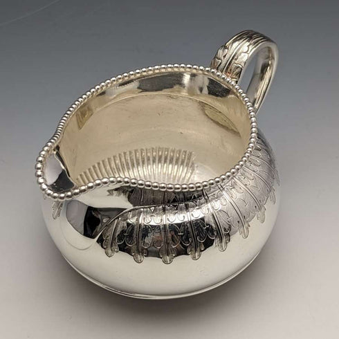 Jarra de crema de plata chapada, antigüedad británica de alrededor de 1865
