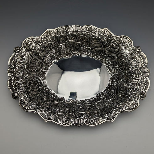 1900年 英国アンティーク 純銀製ボウル 浮き彫り装飾 217g William Comyns