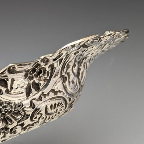 1900年 英国アンティーク 純銀製ボウル 浮き彫り装飾 217g William Comyns