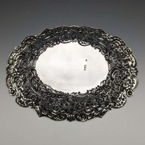 1900 British antique sterling silver bowl embossed 217g William Comyns