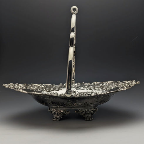 英国アンティーク シルバープレート製 大型バスケット 花彫刻 稼働ハンドル 548g