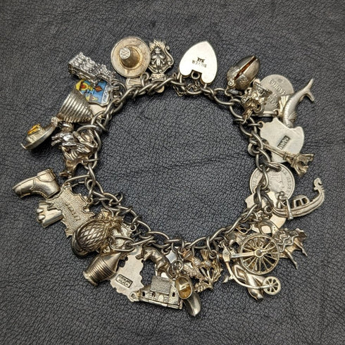 英国ヴィンテージ 純銀製 チャームブレスレット 69g