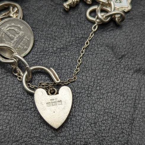 英国ヴィンテージ 純銀製 チャームブレスレット 73g