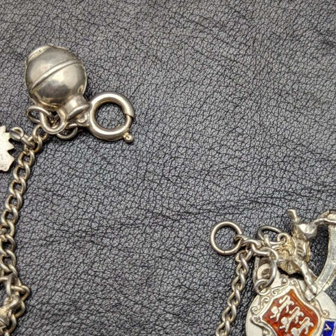 Pulsera de dijes de plata esterlina vintage británica, 19 g