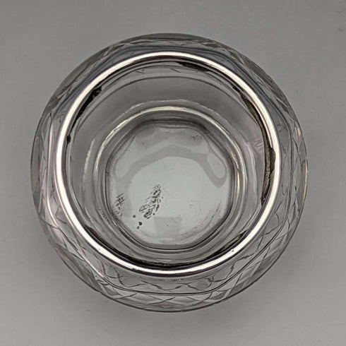 1923 British antique cut glass salt cellar pure silver decoration 61g