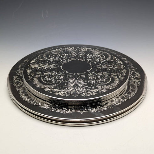 英国ヴィンテージ シルバープレート製 テーブルマット 大小2x2セット