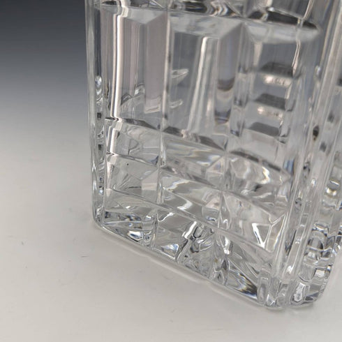 1981 年英國復古切割玻璃方形醒酒器純銀裝飾 2100 克