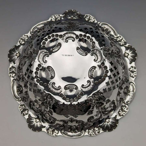 1897 British Antique Pure Silver Bonbon Dish Diameter 15cm William Neale