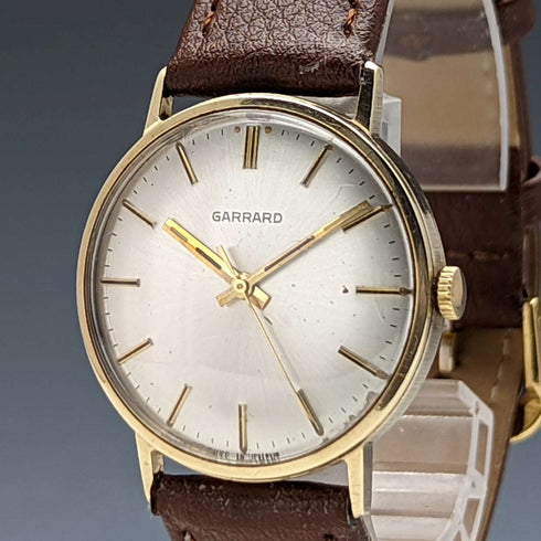 Reloj de pulsera mecánico para caballero, vintage británico de 1981, en buen estado de funcionamiento, con caja de oro macizo de 9 quilates Garrard y tres manecillas.