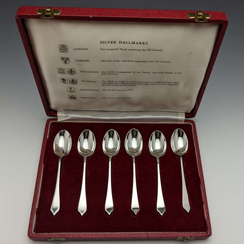 Juego de 6 cucharillas de té de plata de ley con sello múltiple, vintage británico de 1959, en su estuche original.