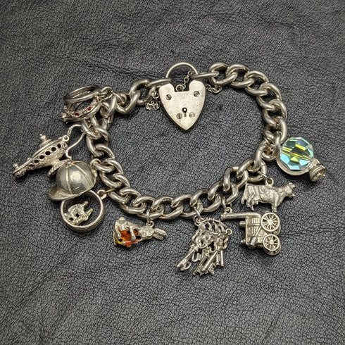 英国ヴィンテージ 純銀製 チャームブレスレット 71g