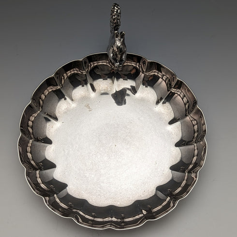 英国ヴィンテージ シルバープレート製 リス装飾 ボンボンディッシュ 297g