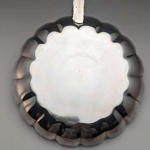 英国ヴィンテージ シルバープレート製 リス装飾 ボンボンディッシュ 297g