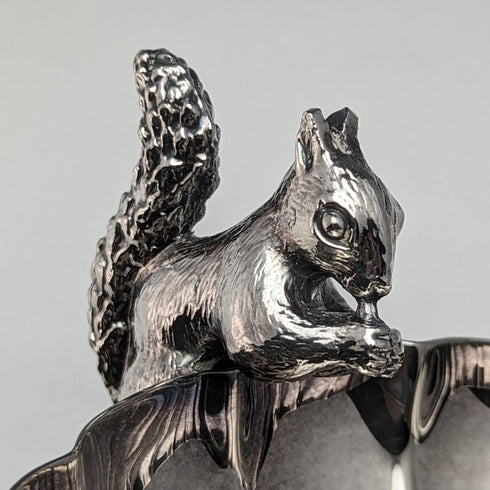 英国ヴィンテージ シルバープレート製 リス装飾 ボンボンディッシュ 297g