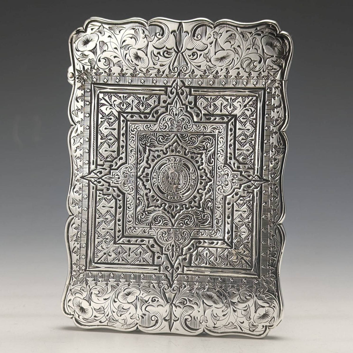 1867年 英国アンティーク 純銀製カードケース Robert Thornton  