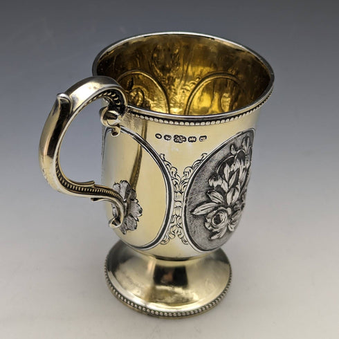 1867 British Antique Sterling Silver Gold Decorated Floral Engraving Mug 150g