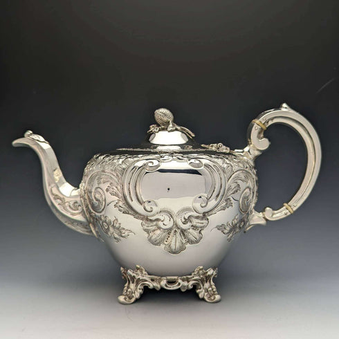 1840年代 英国アンティーク シルバープレート製ティーポット 654g Roberts and Hall