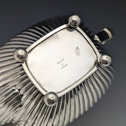 1897 年英國古董純銀學士茶壺 373 克 James Dixon