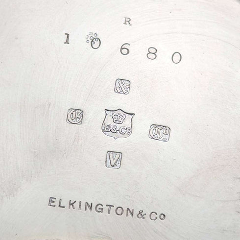 1881年 英国アンティーク シルバープレート製ティーポット 580g Elkington