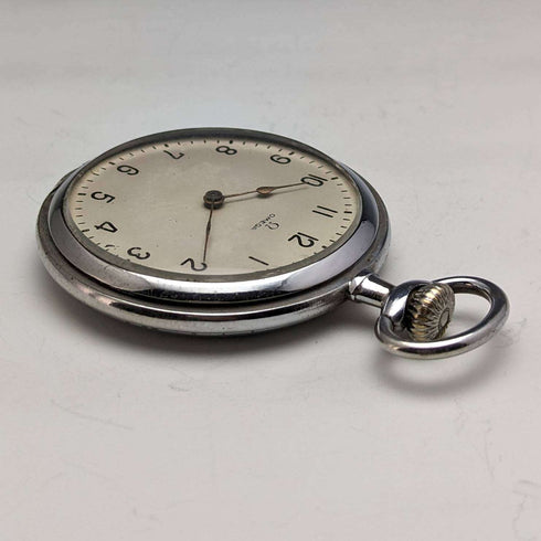 Reloj de bolsillo Omega antiguo, circa 1905, caja con baño de plata, en buen estado de funcionamiento