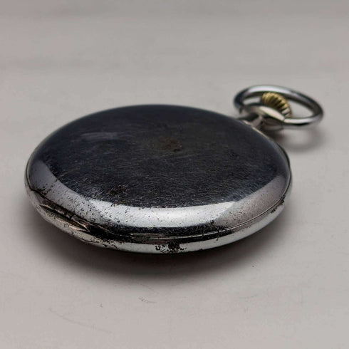 Reloj de bolsillo Omega antiguo, circa 1905, caja con baño de plata, en buen estado de funcionamiento