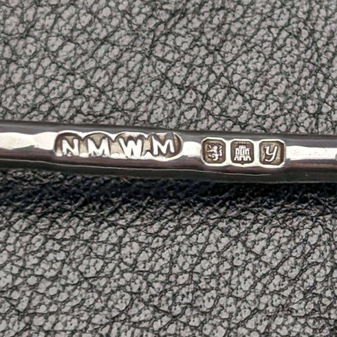 Cucharilla de té de plata de ley de 1998, Nicola Mitchell, Escocia