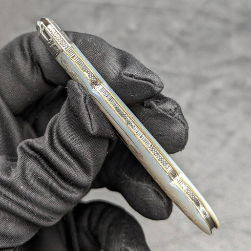 1910年 英国アンティーク 白蝶貝ハンドル 純銀彫刻ブレード 折りたたみペンナイフ