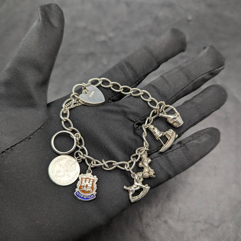 英国ヴィンテージ 純銀製 チャームブレスレット 19g