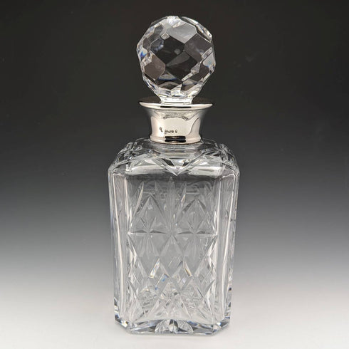 1977 年英國復古切割玻璃方形醒酒器純銀裝飾 2000 克