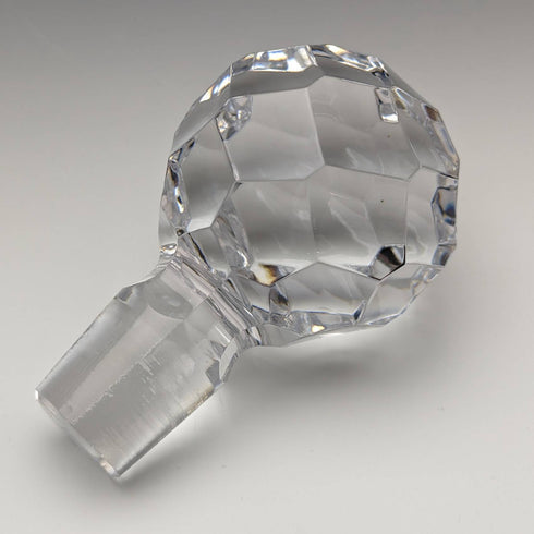 1977 年英國復古切割玻璃方形醒酒器純銀裝飾 2000 克