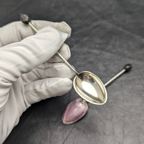 1933年 英国ヴィンテージ 純銀製デミタススプーン ペア エナメル装飾