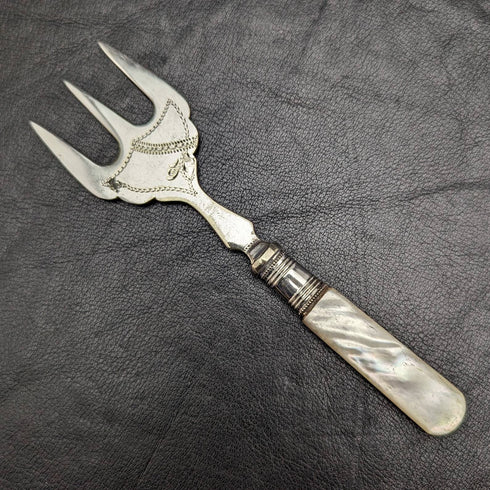 英国ヴィンテージ シルバープレート製 デザートカトラリーセット 白蝶貝ハンドル