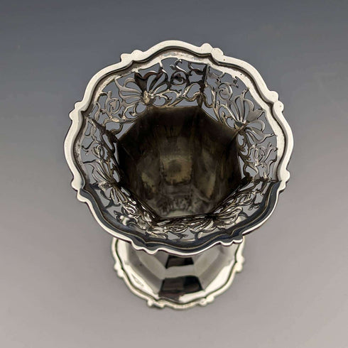 1903 British Antique Sterling Silver Vase 81g Goldsmiths & Silversmiths