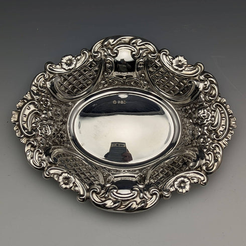 1972年 英国ヴィンテージ 純銀製ディッシュ 88g Pinder Brothers