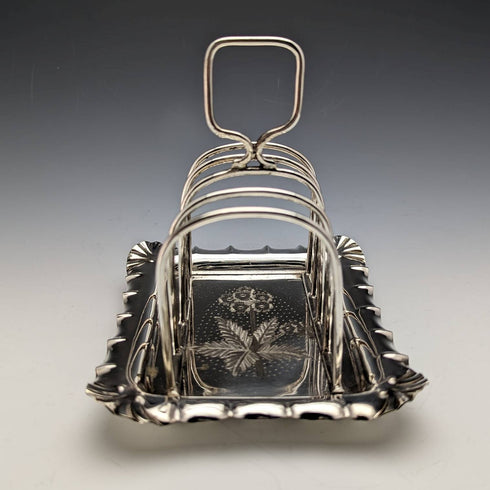 英国アンティーク シルバープレート製 花彫刻 トーストラック