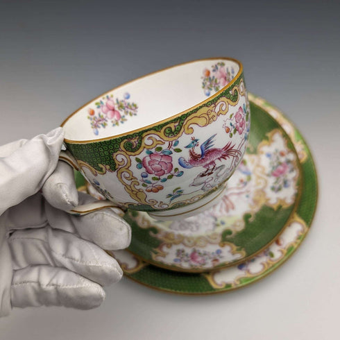 Early 20th Century British Minton Teacup Trio Cockatrice Green