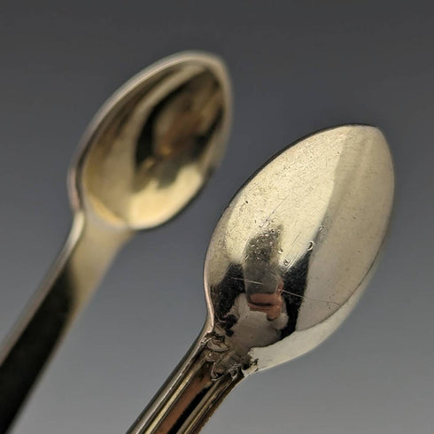 Pinzas para azúcar de plata esterlina antigua británica de 1876, grabado en relieve