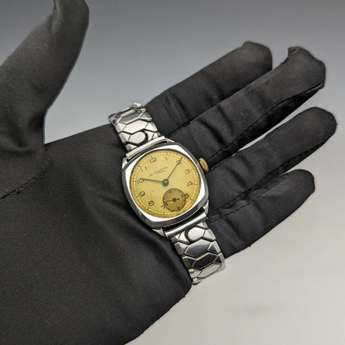 1946 年英國復古 Russell 腕錶 純銀錶殼 波紋管皮帶 效果很好